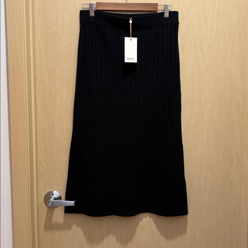 Quince Black Cashmere Skirt - NWT - midi